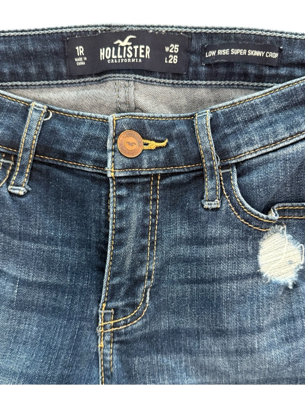 Hollister Distressed Low Rise Skinny Crop Jeans Size 1R - Picture 3 of 8